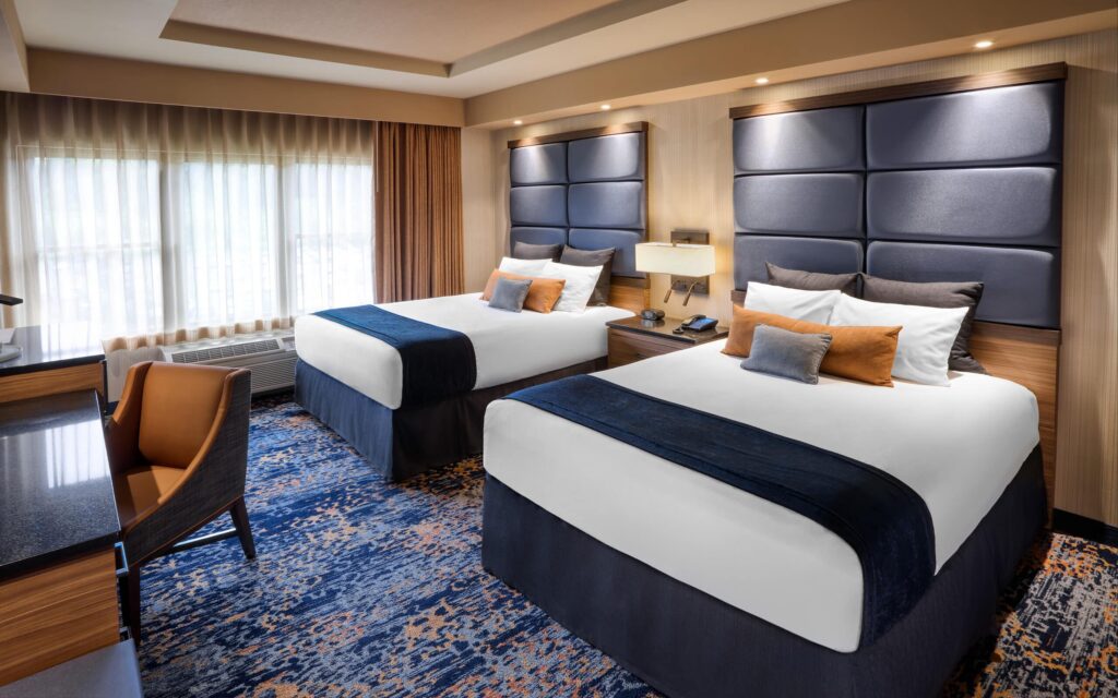 Spirit Mountain Casino - Standard Queen Room